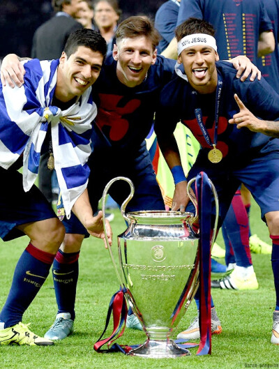 拉开肋部通 拉开肋部通